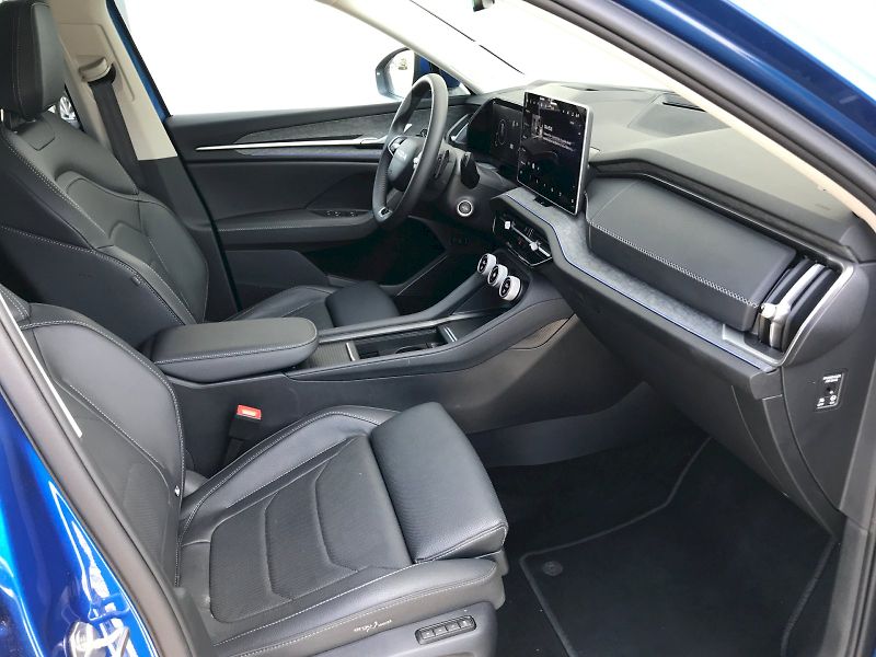 Škoda Kodiaq (2025) SELEC 4X4 TD 142/2.0 A7A - fotka 11 z 27