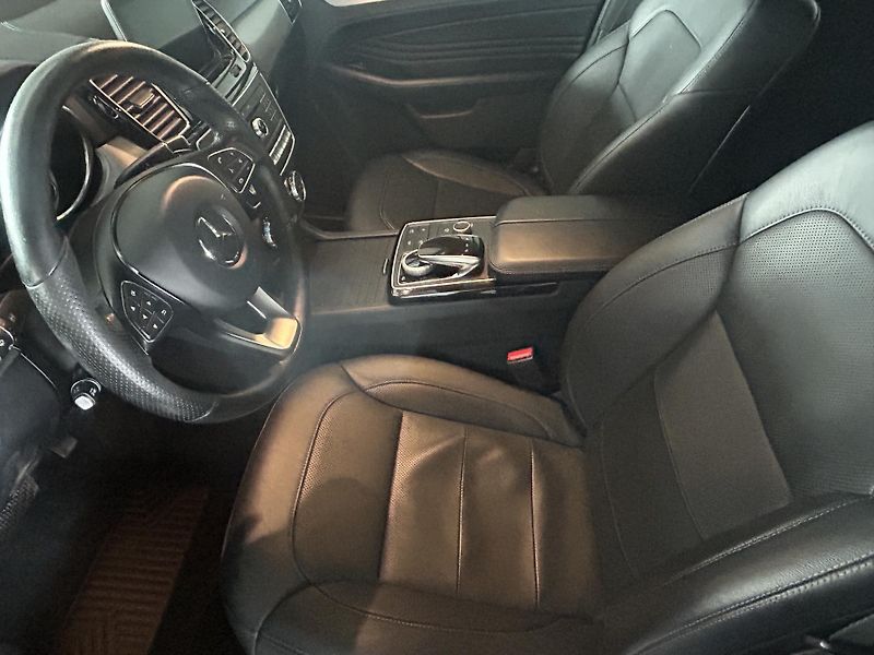 Mercedes-Benz GLE (2019) 400 4M coupé - fotka 19 z 33