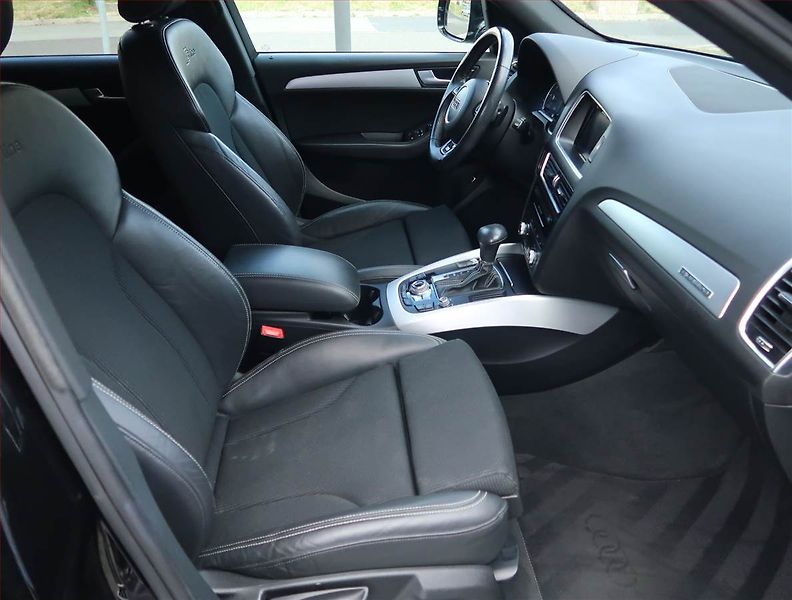 Audi Q5 (2016) S line 2.0 TDI, 4X4, Automat - fotka 9 z 19