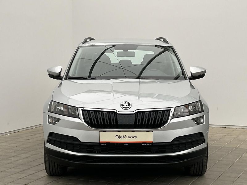 Škoda Karoq 1.5 TSI Active - fotka 4 z 26