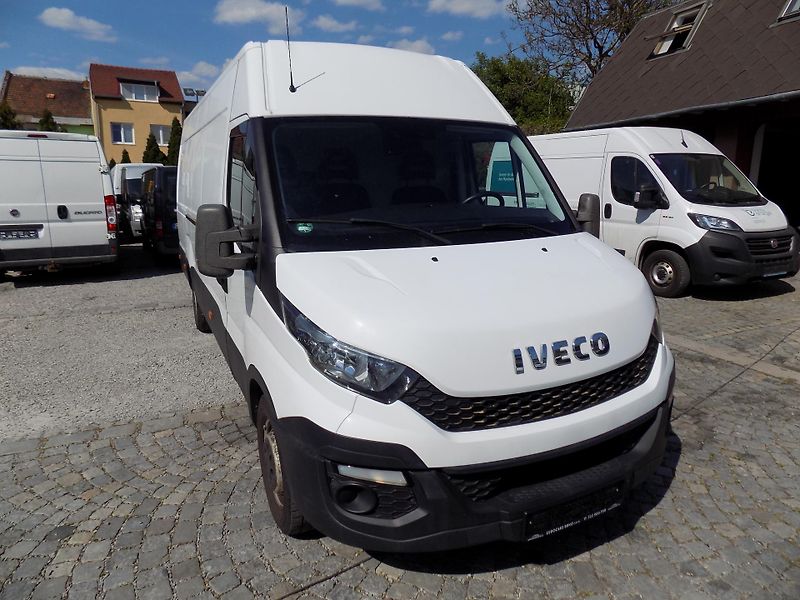Iveco Daily 35-150 AUTOKLIMA, TAŽNÉ - fotka 4 z 37