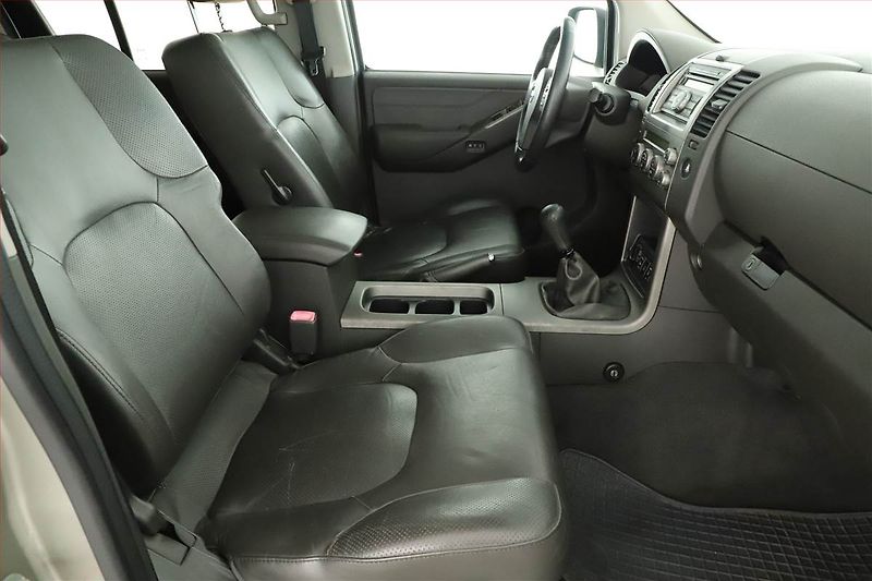 Nissan Pathfinder (2008) 2.5 dCi, 4X4, Tempomat - fotka 7 z 20