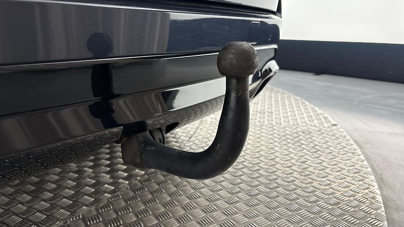 Ford S-MAX 2.5 Duratec Hybrid AUT Vignale - fotka 29 z 29