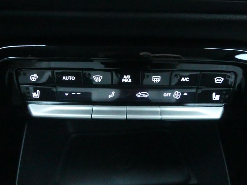 Citroën C3 (2026) MAX Turbo 100k Manual  - fotka 16 z 22