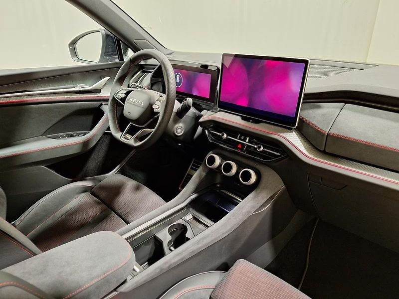 Škoda Kodiaq (2026) RS 2.0 TSI 4x4 195 kW 7Míst - fotka 10 z 31