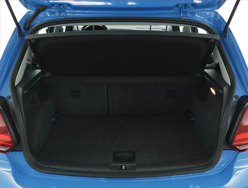 Volkswagen Polo (2014) Comfortline 1.2 TSI - fotka 13 z 15