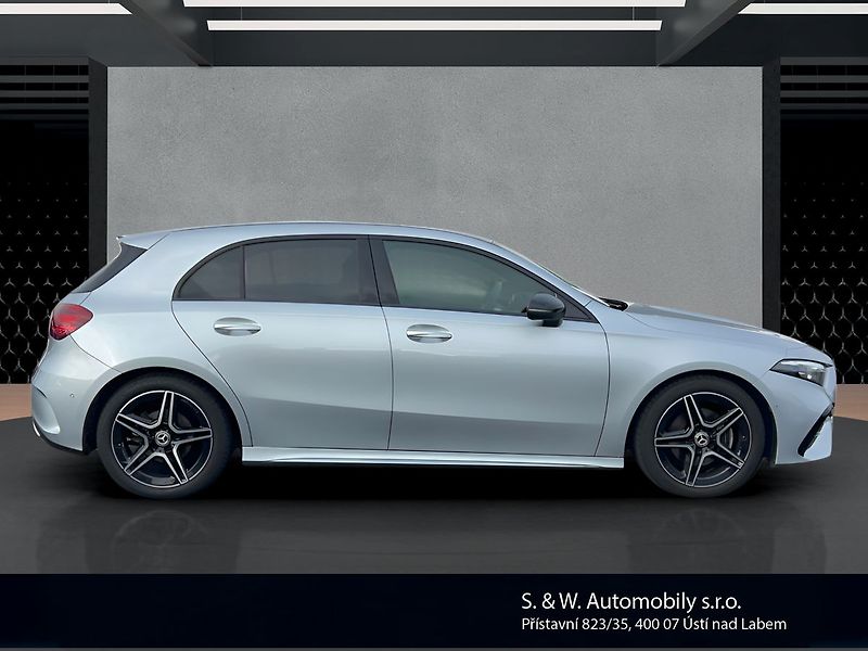 Mercedes-Benz Třídy A A 200d AMG line - fotka 4 z 29