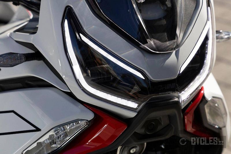Moto Morini (2026) X-CAPE 1200 - fotka 25 z 31