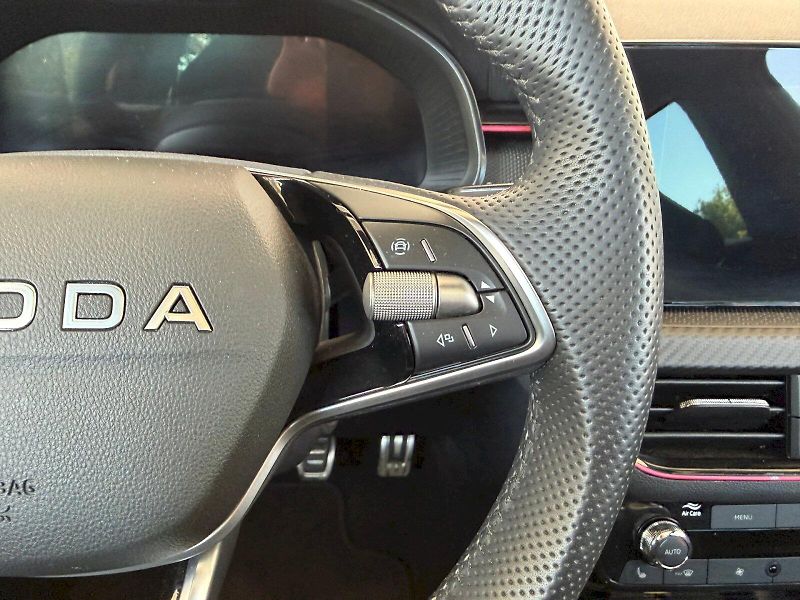 Škoda Kamiq (2025) Monte Carlo 1.0 TSI / 85 kW M6 - fotka 11 z 27