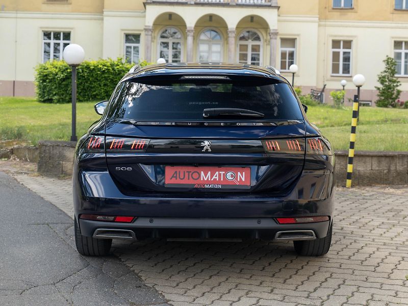 Peugeot 508 1.5HDi Allure Kamera CarPlay - fotka 7 z 22