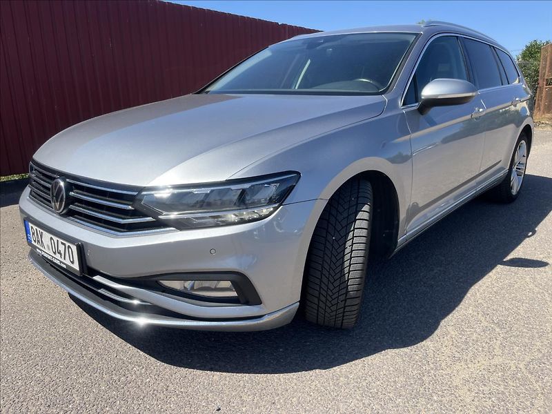 Volkswagen Passat 2,0 TDi 110KW DSG LED ELEGANCE - fotka 45 z 50