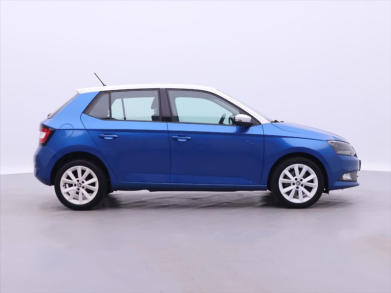 Škoda Fabia 1,2 TSI 81kW Style CZ 1.Maj. - fotka 8 z 32