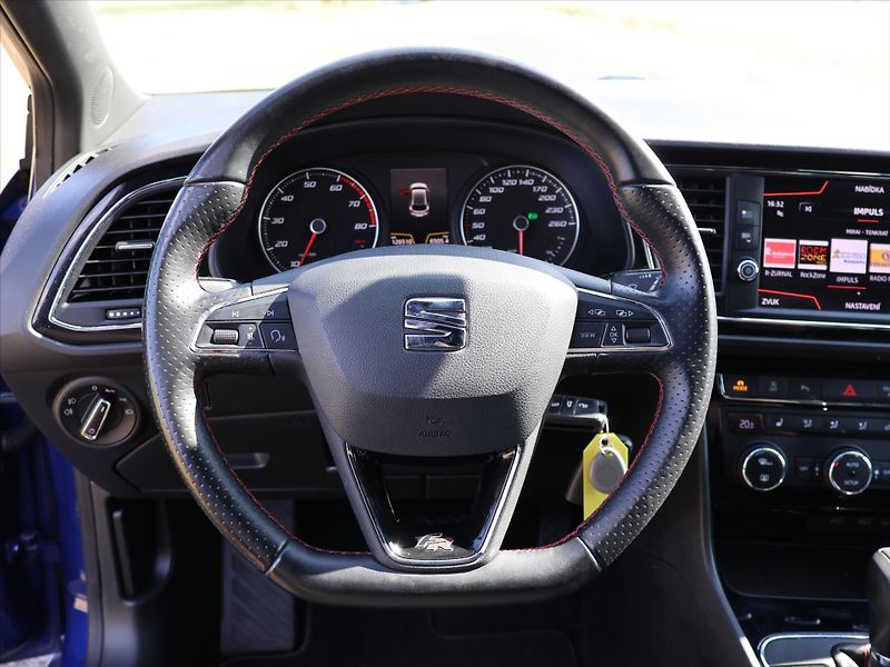 Seat Leon FR 1,8 TSI 132kW DSG CZ - fotka 17 z 34