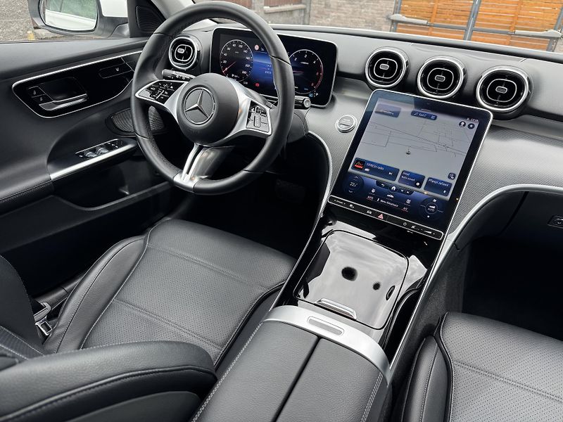 Mercedes-Benz Třídy C (2023) C 220d 4MATIC AVANTGARDE Masáž - fotka 18 z 31