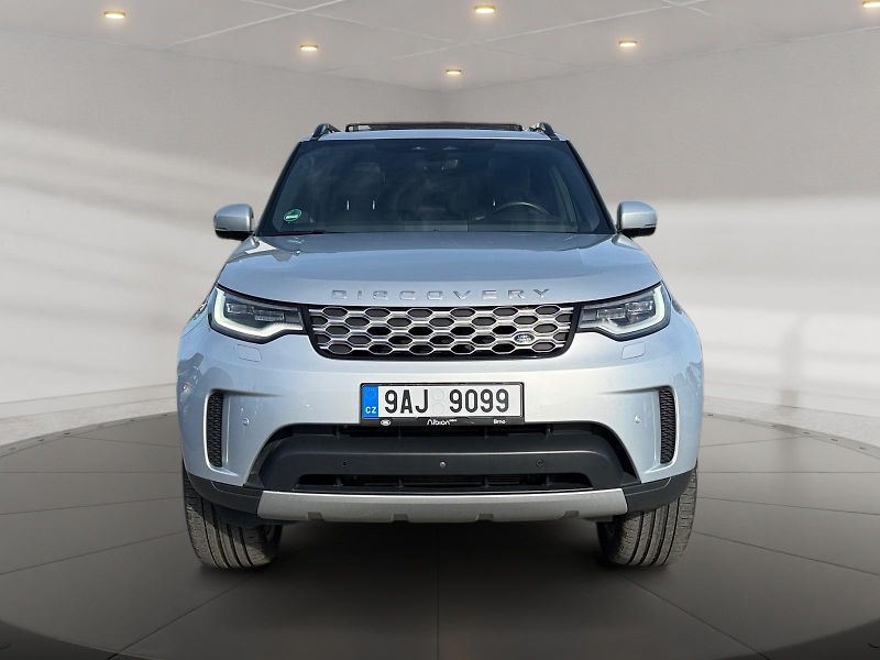 Land Rover Discovery (2022) D250 SE 183kW 4WD CZ DPH - fotka 2 z 11