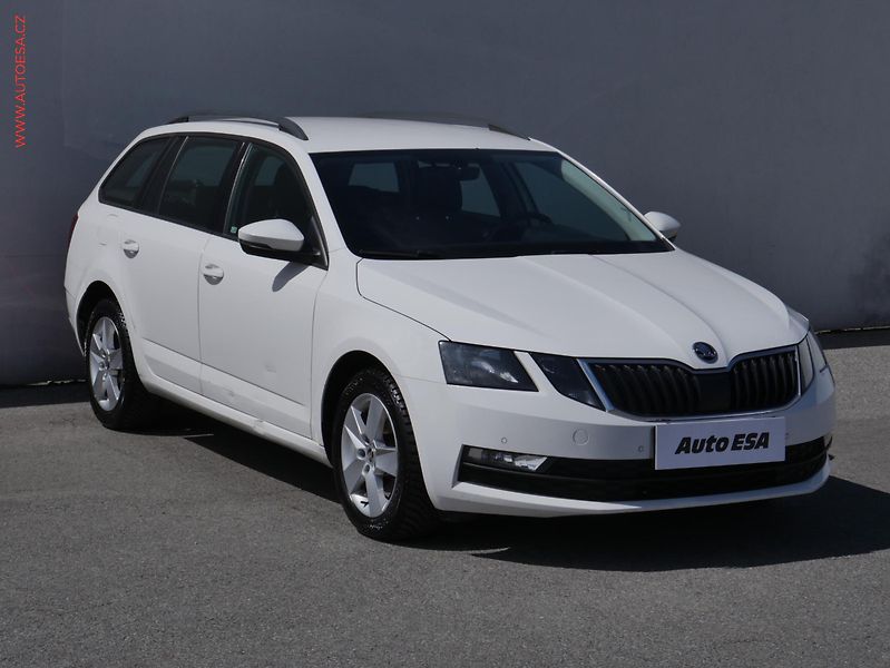 Škoda Octavia (2018) 1.6 TDi, ČR, Ambition Fresh - fotografie inzerátu