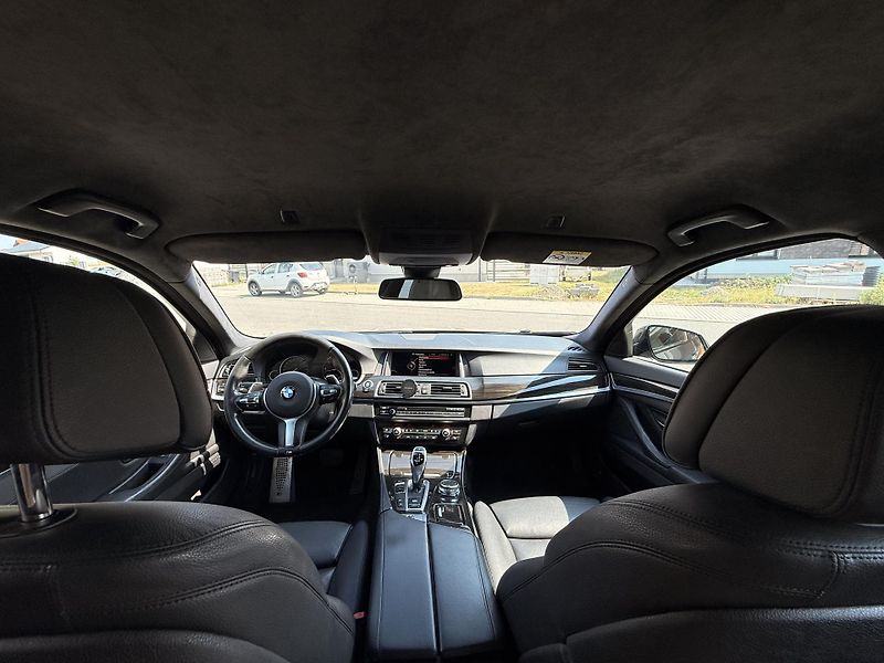 BMW Řada 5 (2015) 530d, 190kW, M-paket, xDrive - fotka 9 z 31