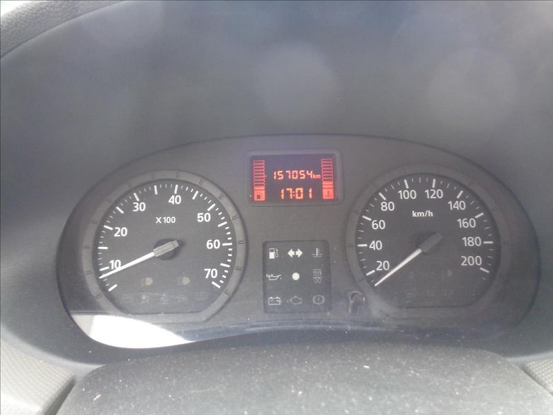 Dacia Logan 1,4 - fotka 9 z 12