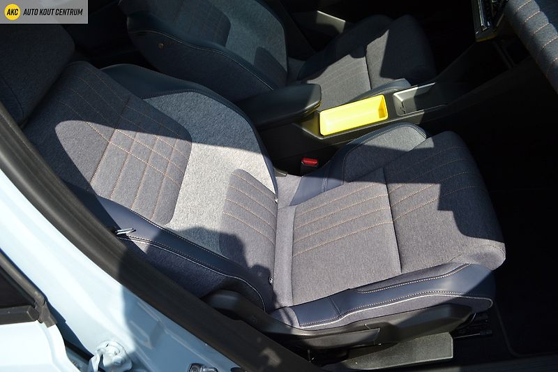 Renault R4 TECHNO 150 COMFORT RANGE EV52 - fotka 11 z 67