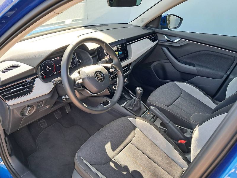 Škoda Kamiq (2024) Top SELECTION 1.0 TSI / 85KW M - fotka 21 z 30
