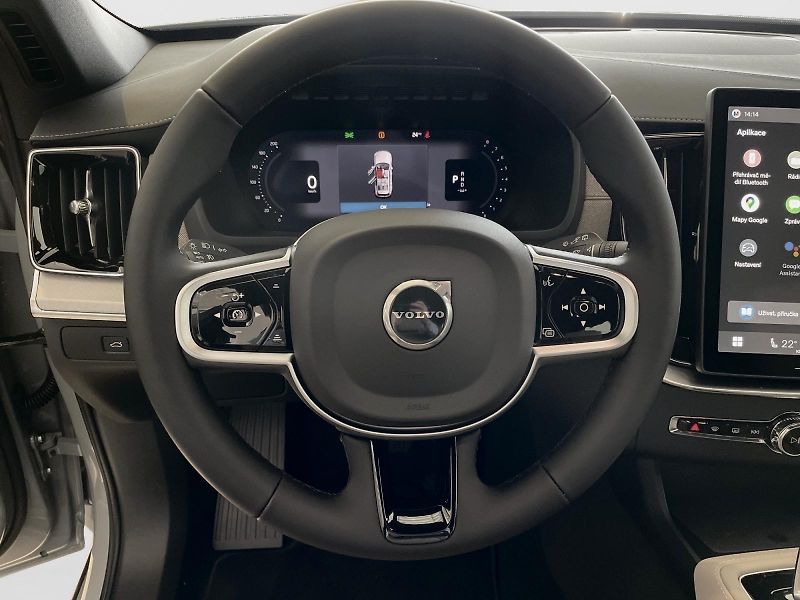 Volvo XC90 (2026) B5 AWD CORE + 4 ROKY ZÁRUKA - fotka 10 z 12