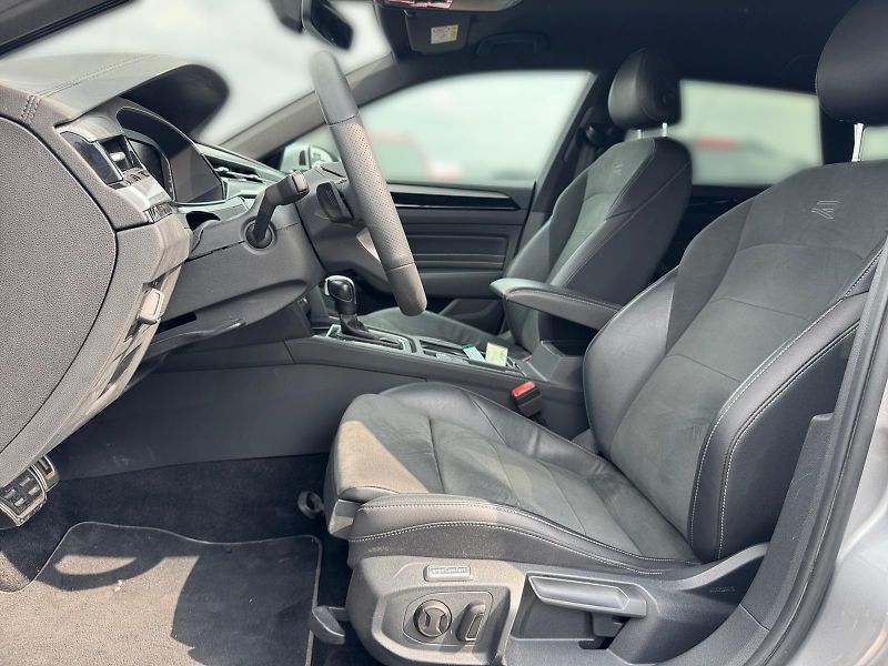 Volkswagen Arteon Shooting Brake (2021) R-LINE 2.0TSI 140kW DSG CZ DPH - fotka 7 z 11