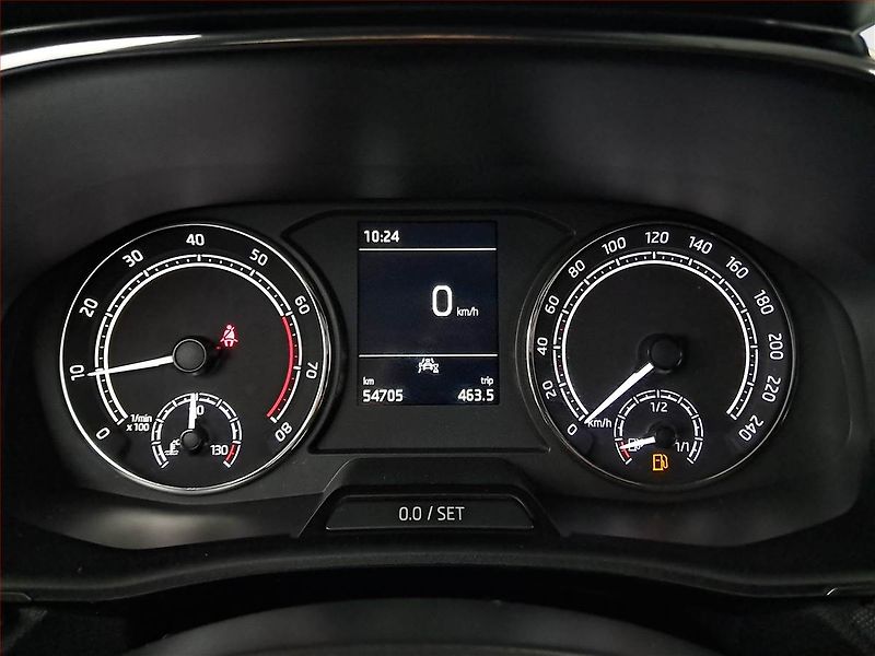 Škoda Fabia (2021) Style Plus 1.0 TSI, ČR,1.maj - fotka 11 z 17