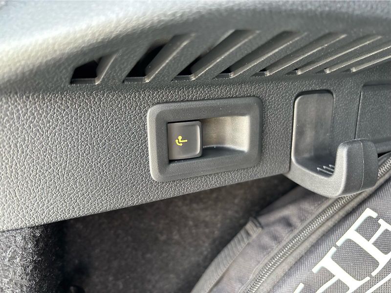 Škoda Kamiq 1.0TSi 85 kW MONTE CARLO DSG - fotka 27 z 30