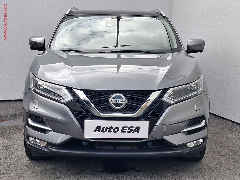 Nissan Qashqai (2019) 1.3DiG-T, N-Connecta, AT - fotka 2 z 21