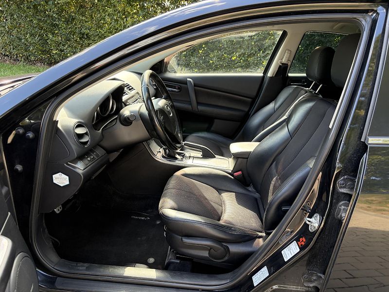 Mazda 6 2.0 Sports-Line - fotka 19 z 31