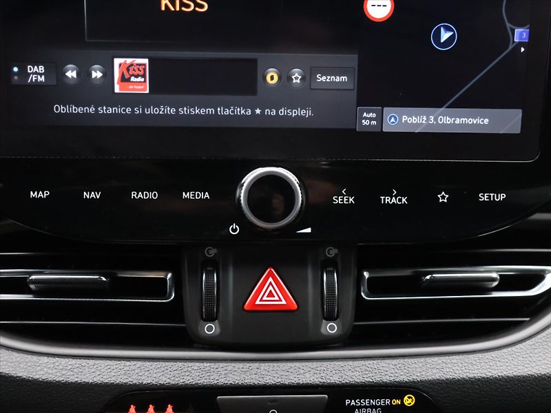 Hyundai i30 1,5 T-GDI N Line SmartKey CZ - fotka 20 z 31
