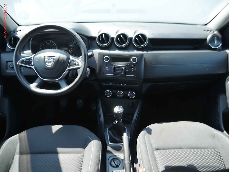 Dacia Duster (2019) 1.6 i, ČR, AC, park.čidla - fotka 7 z 13