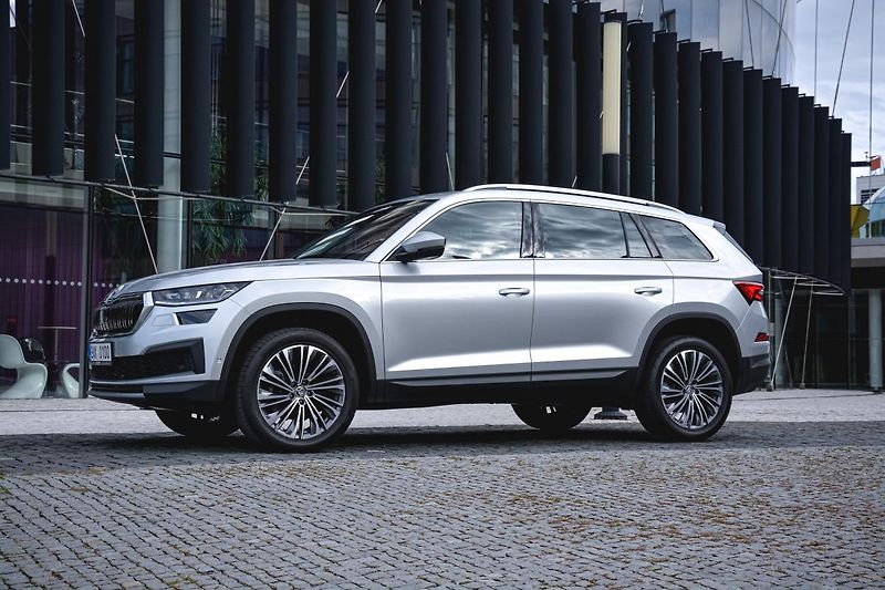 Škoda Kodiaq (2022) Style 2,0TDI 110kW 7-Gang auto - fotka 12 z 25