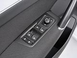 Volkswagen Touran 1,4 TSI Highline CZ Aut.klima - náhled 18
