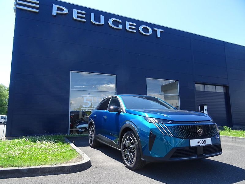 Peugeot 3008 (2025) ALLURE Hybrid 145k e-DCS6 - fotka 1 z 33