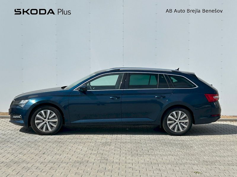 Škoda Superb (2023) Combi Style 2,0 TDI 110 kW 7-s - fotka 3 z 30