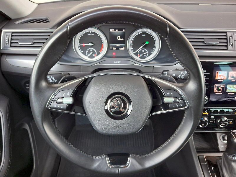 Škoda Superb (2021) Style Plus DSG 2,0TDi 110kW - fotka 16 z 35