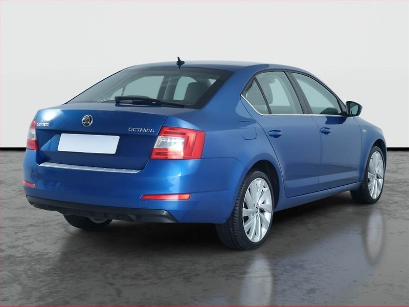 Škoda Octavia (2015) Laurin&Klement 2.0 TDI - fotka 5 z 19