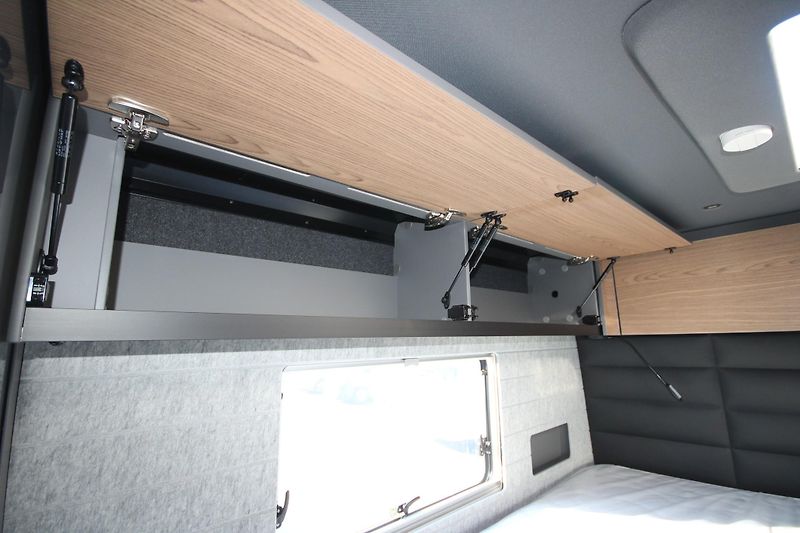 Niesmann+Bischoff (2025) ARTO 88 E model 2026 - fotka 68 z 79