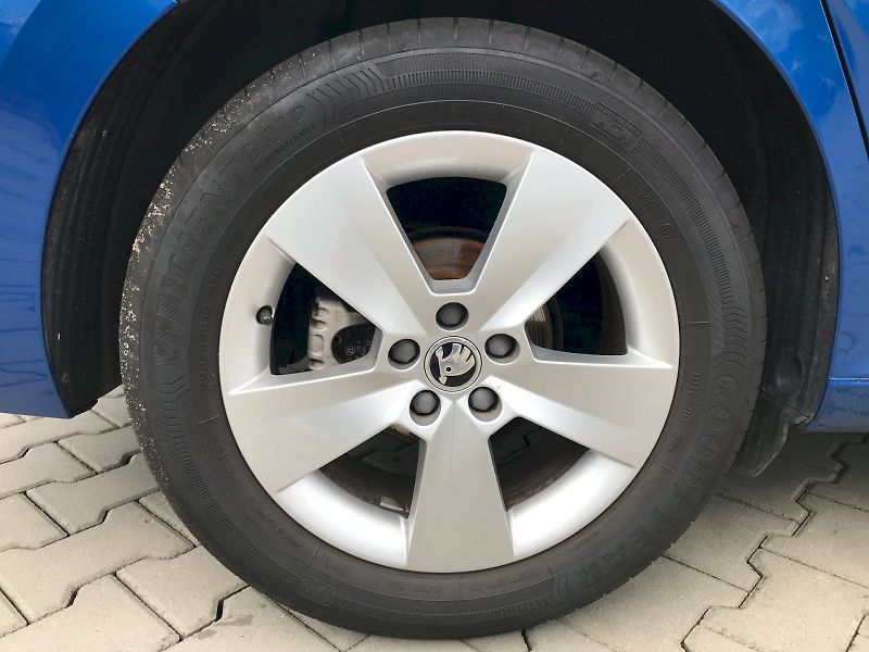Škoda Scala (2024) SELEC TSI 85/1.0 M6F - fotka 16 z 20