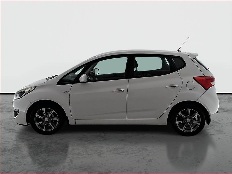 Hyundai ix20 (2019) 1.6 CVVT, Serv.kniha, Tempomat - fotka 3 z 16