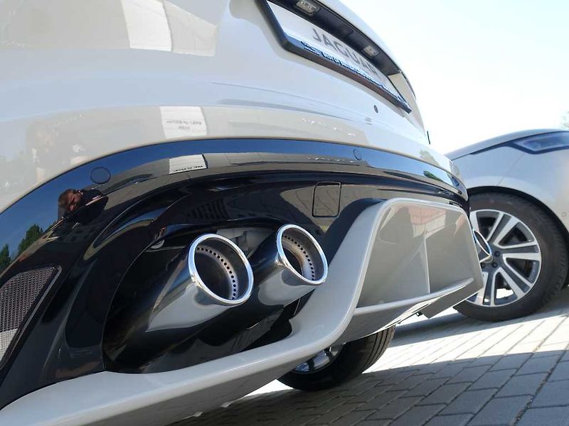Jaguar F-Type 5,0 V8 P575 ZP EDITION 4x4 - fotka 36 z 37