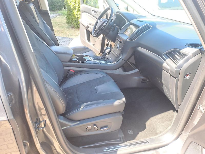 Ford S-MAX (2017) 2,0 TDCi 132 kW 4X4 AUTOMAT  - fotka 26 z 35