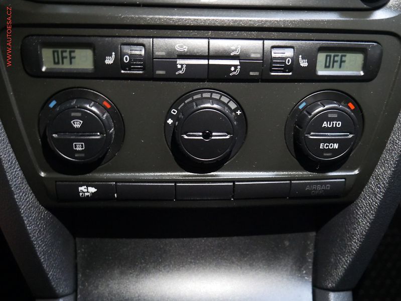 Škoda Octavia (2007) 2.0 TDi 4x4, Navi, bixen - fotka 18 z 20