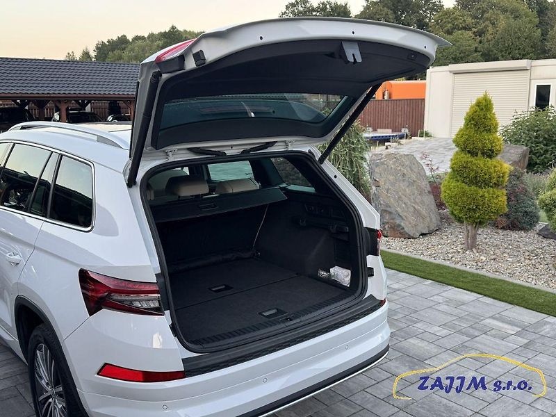 Škoda Kodiaq L&K 2.0TSi 140kw 4x4 + Webasto - fotka 48 z 50