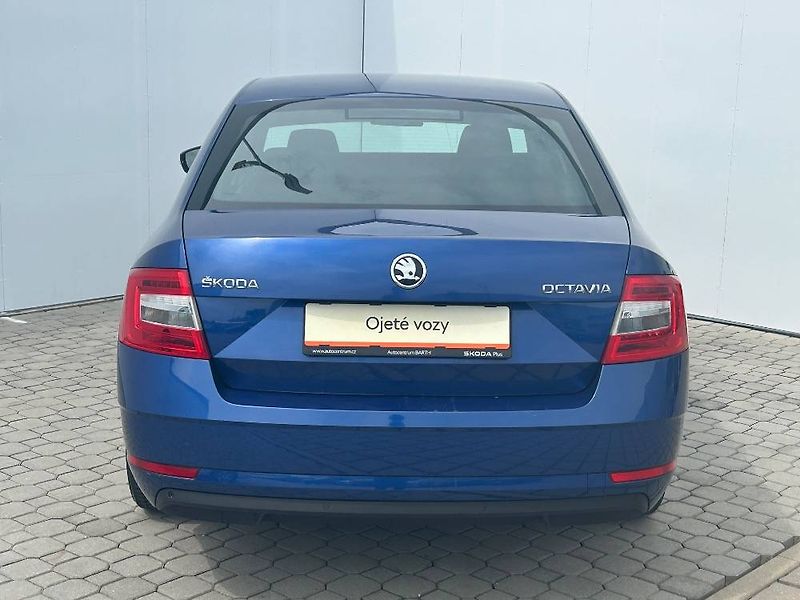 Škoda Octavia Trumf  1,4TSI - fotka 21 z 23