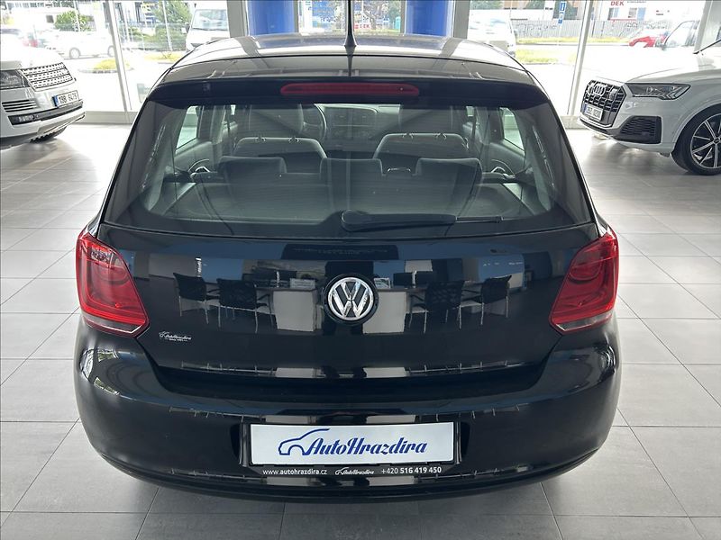 Volkswagen Polo 1,2   HTP,PO GO MOTORU,SERVISK - fotka 5 z 14