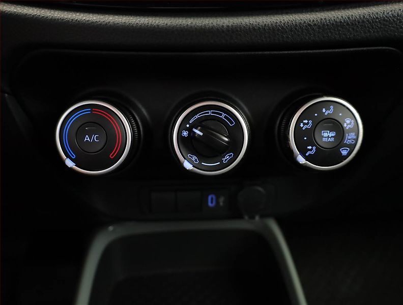 Toyota Aygo (2025) 1.0, Automat, ČR,1.maj - fotka 11 z 17