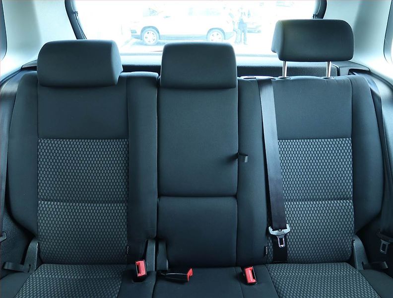 Volkswagen Tiguan (2010) 2.0 TDI, 4X4, Serv.kniha - fotka 10 z 17
