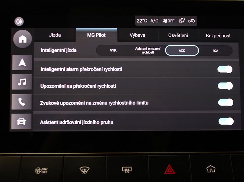 MG MG4 0,0 77kWh Exclusive 30tkm. ČR - fotka 16 z 26